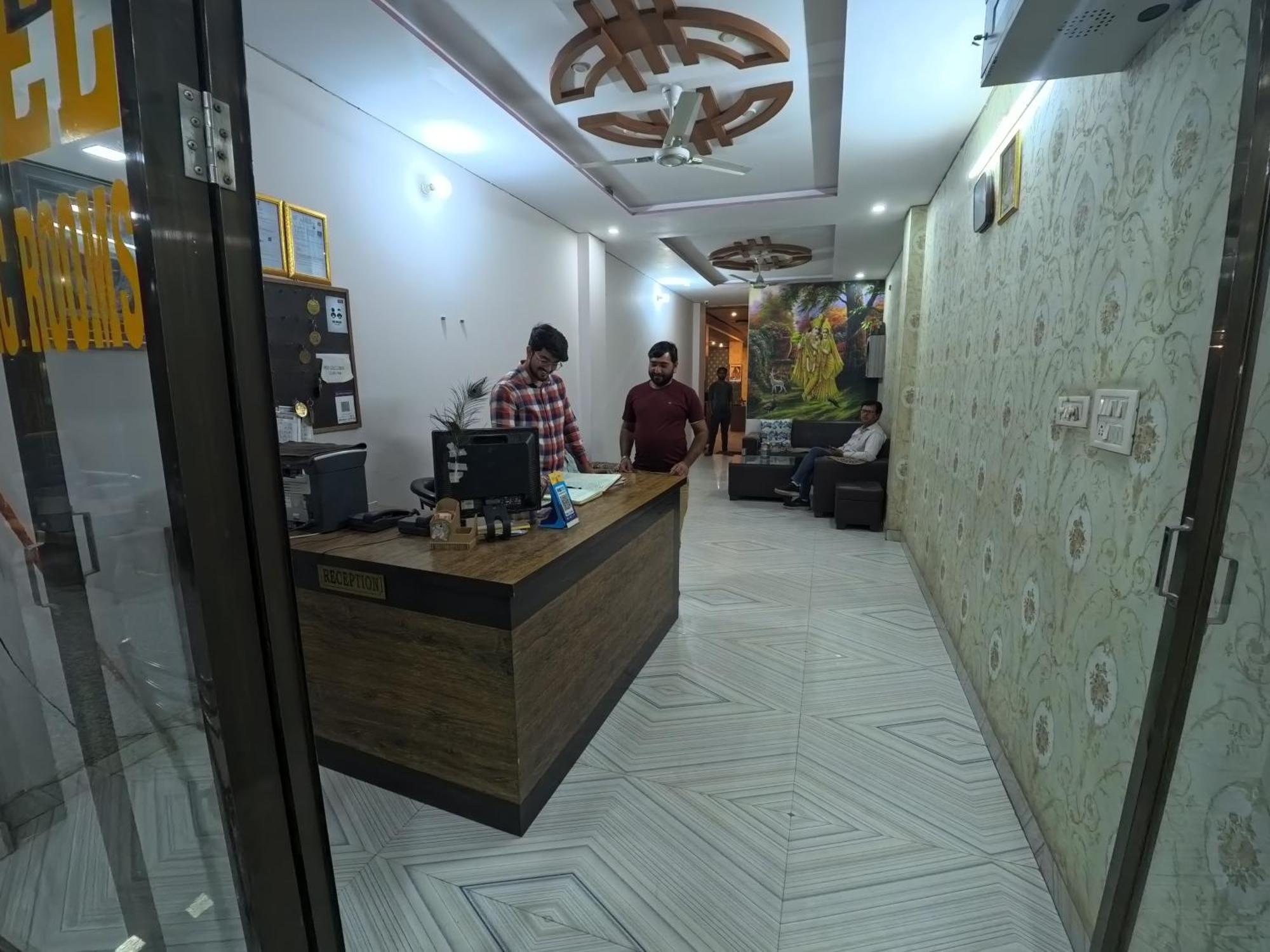 Hotel Aapno Shyam And Restaurant Khātu Buitenkant foto
